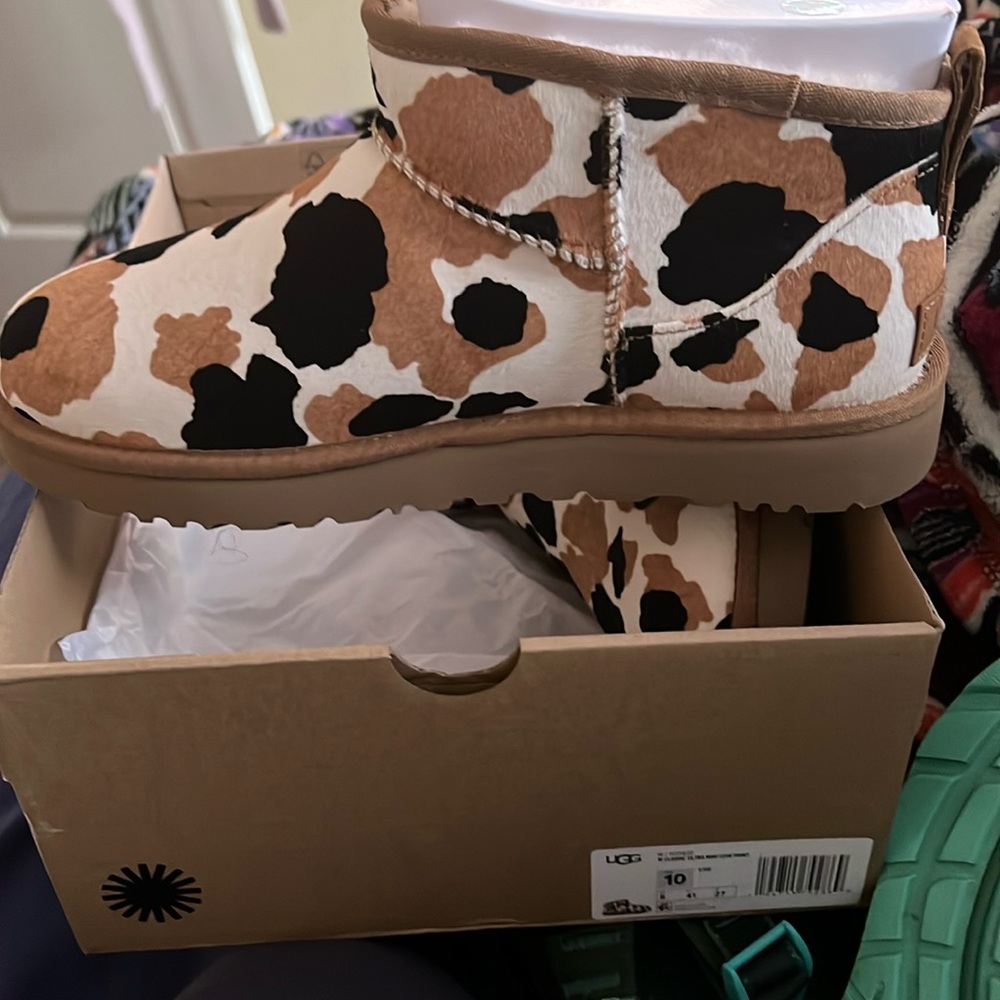 Size 10 Ultra Mini Cow Print Ugg Boots